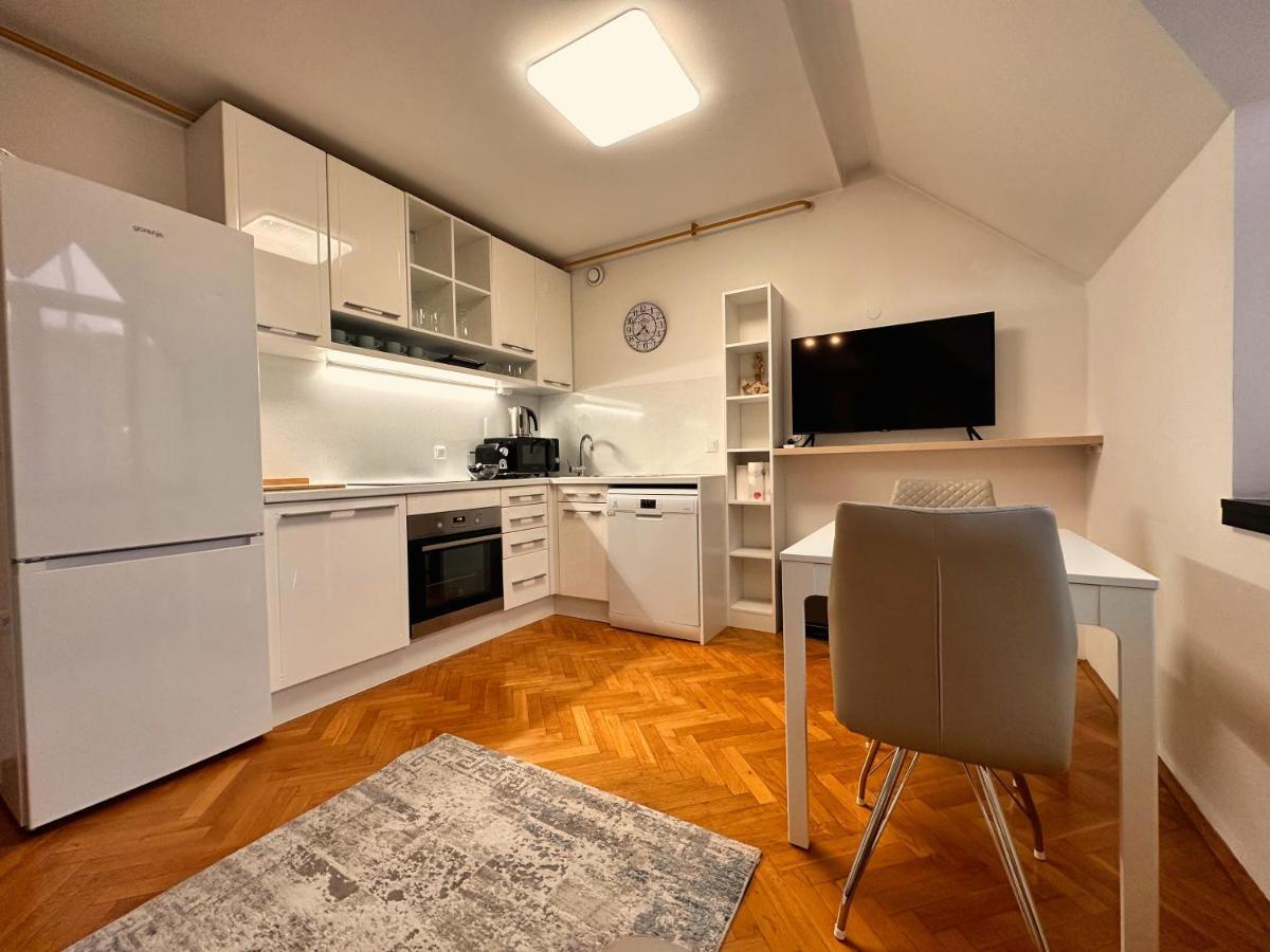 Charming City Loft Apartment Любляна Экстерьер фото
