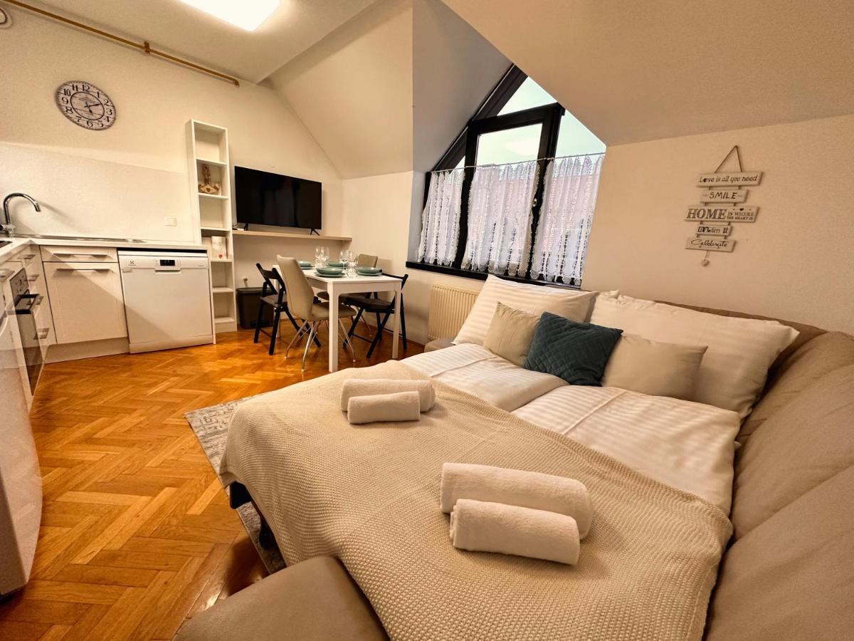 Charming City Loft Apartment Любляна Экстерьер фото